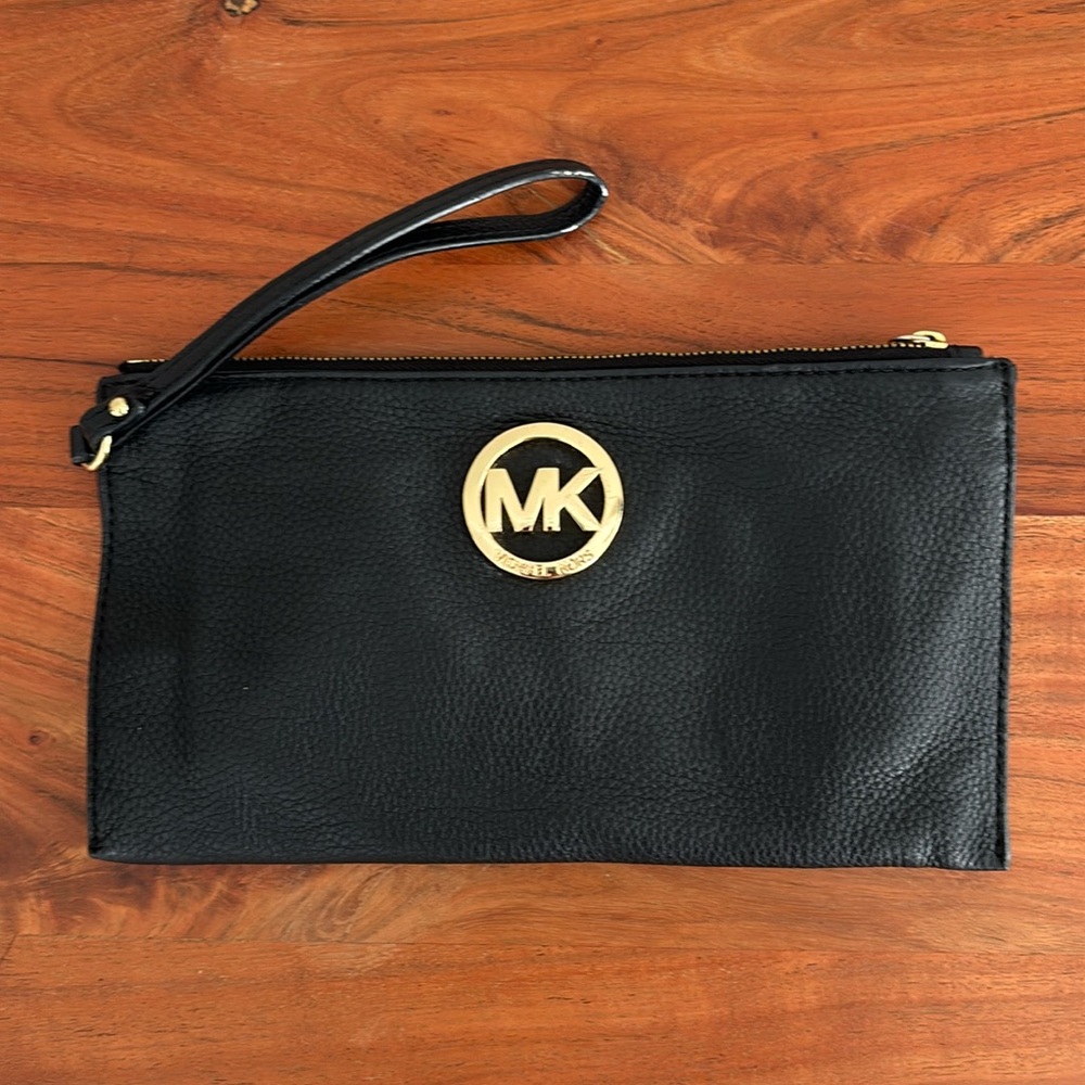 Michael Kors handheld Pouch